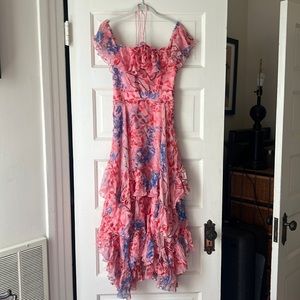 NWT ALICE + OLIVIA Galina Handkerchief Maxi Dress Size 2